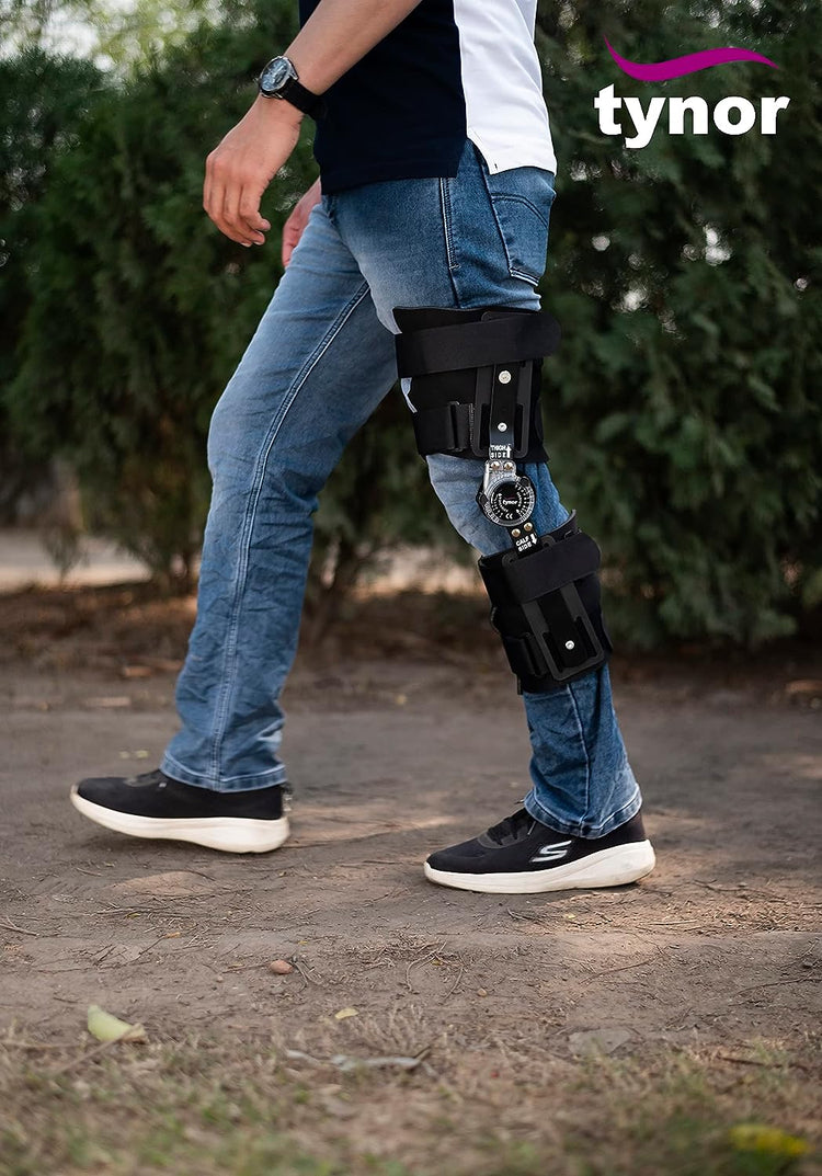 Tynor 18 Inches ROM Knee Brace Universal
