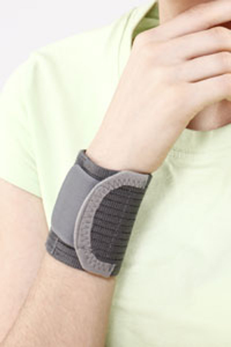 Tynor Double Lock Wrist Brace