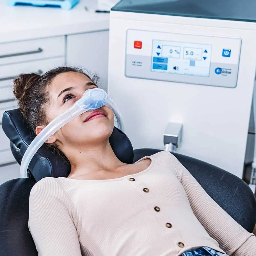 Baldus Touch - 70 Oxygen-Nitrous Oxide Mixer Unit With Encased Cart