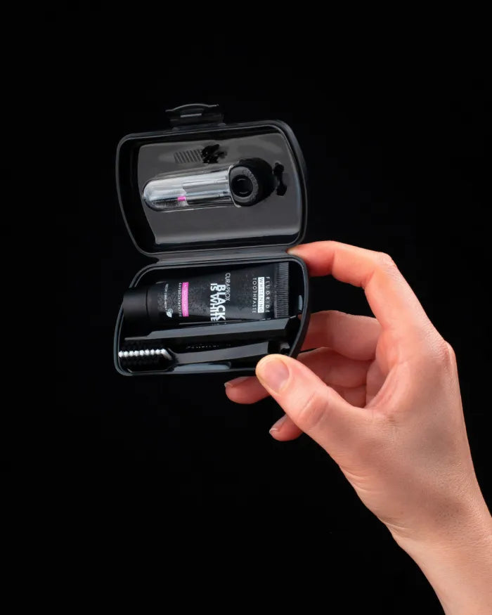 Curaprox Travel set (Black is white)