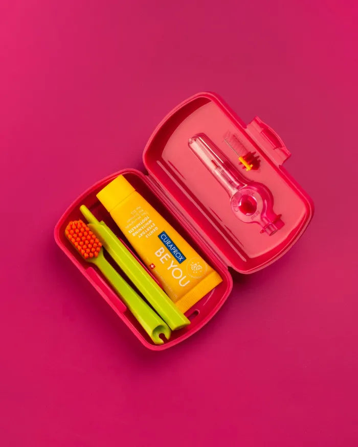 Curaprox Travel set. Red