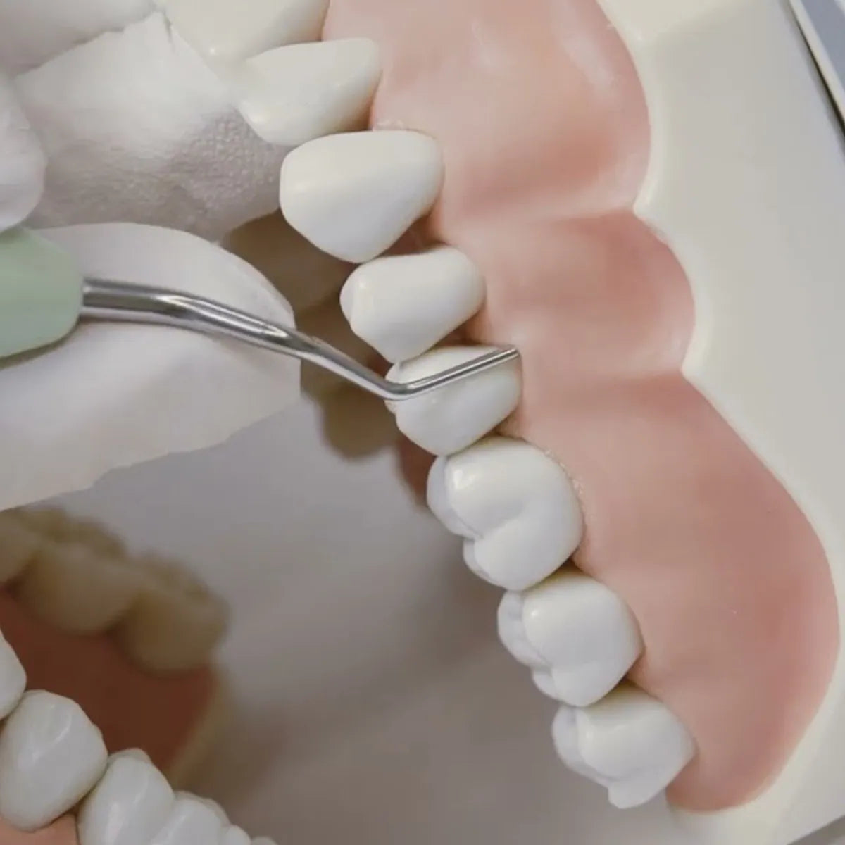 GDC Langer Curettes 3/4 For Maxillary Posterior #6 (Sl3/4)