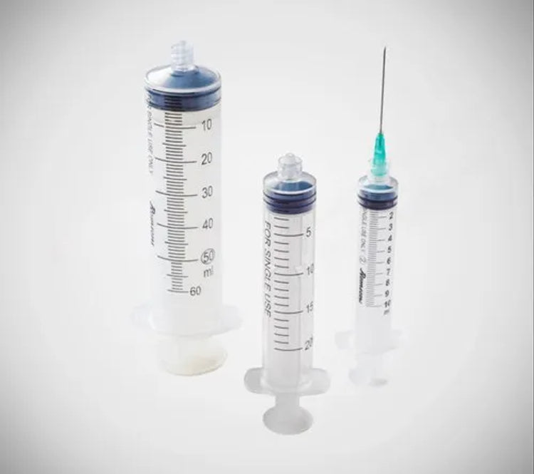 Romsons Injecta 10ml Luer Lock Syringe With Needle - 21G x 1.5Inch Pack of 50 (SS-6085)