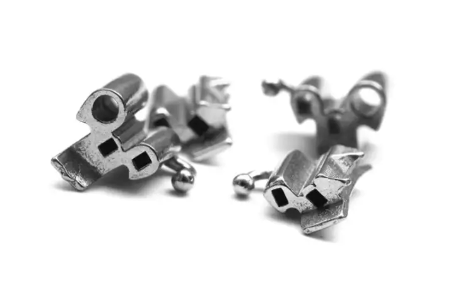 Metro Orthodontics Pack of 20 U2/L1 First Molar Bondable Buccal Tubes