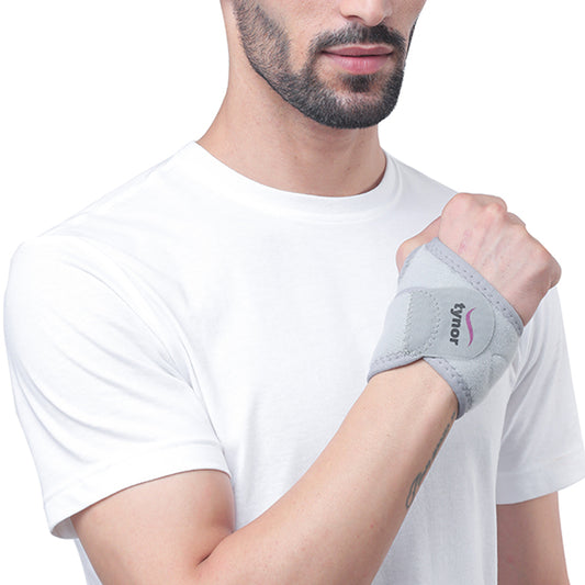 Tynor Neoprene Wrist Wrap Universal J 04