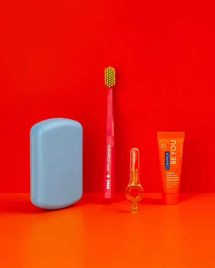 Curabox Travel set. Blue